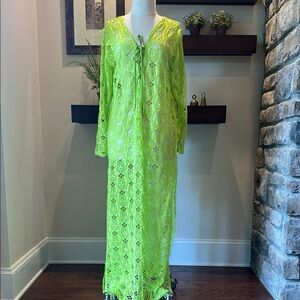 KANOMI WOMEN’S LACE COVER UP